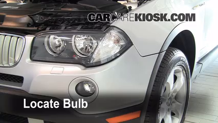 2008 BMW X3 3.0si 3.0L 6 Cyl. Éclairage Feu antibrouillard (remplacer l'ampoule)